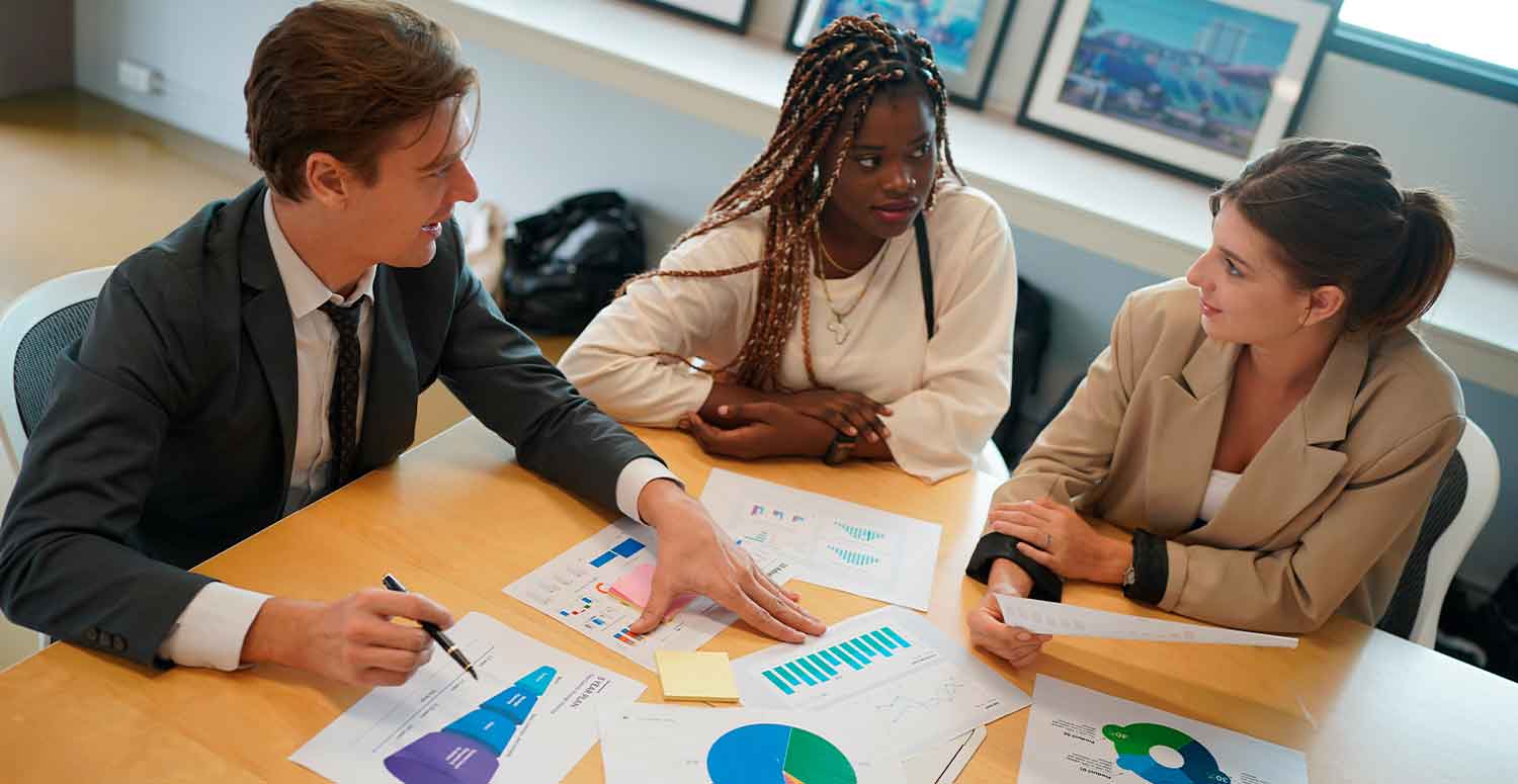 Aplicabilidade de técnicas e procedimentos de Auditoria em negócios contábeis